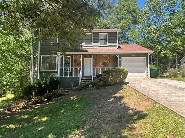 5250 Mountain Village Ct, Stone Mountain, GA 30083