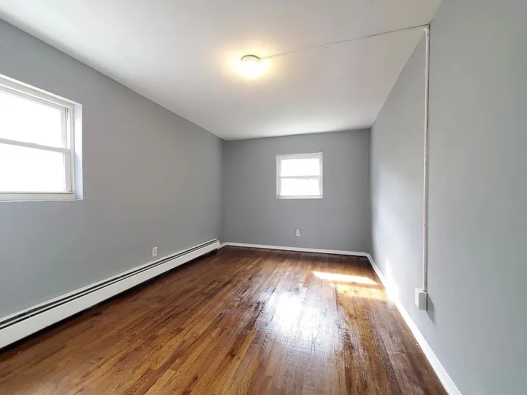 700 N 5th St #2F — Photo 3