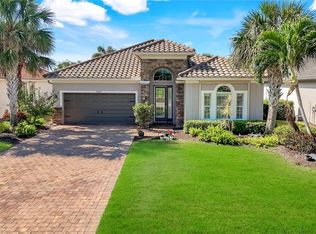 9447 Quarry Dr, Naples, FL 34120