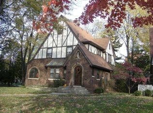 2254 Drummond Rd, Toledo, OH 43606