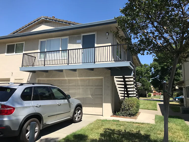 2118 Peppertree Way #4 — Photo 17