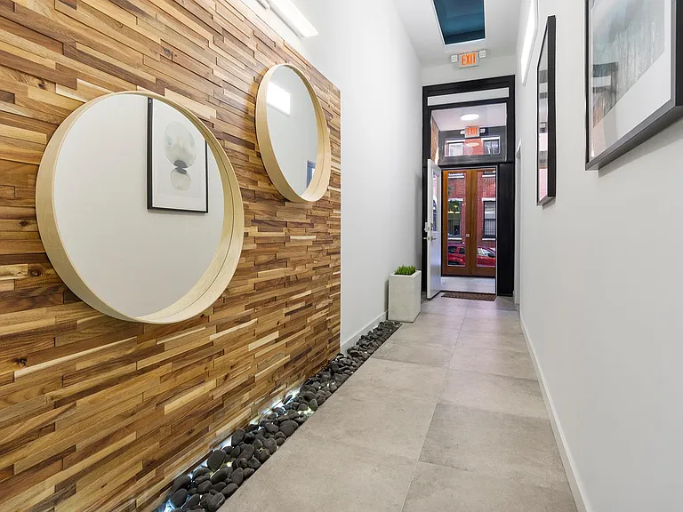 1629 Spruce St #6 — Photo 14