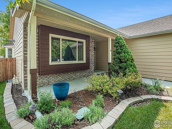 2nd image of 4498 Shubert Dr