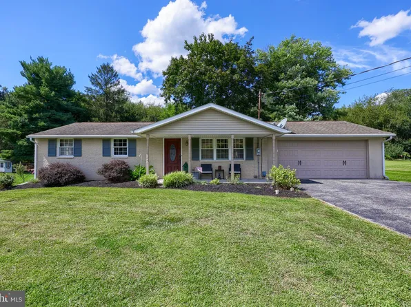 1430 Grandview Rd, Spring Grove, PA 17362