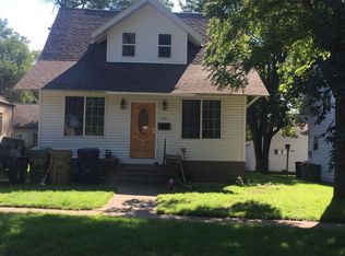 916 N Broadway, Watertown, SD 57201
