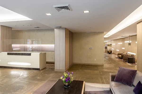 Rented by Cushman & Wakefield (Management) | media 9