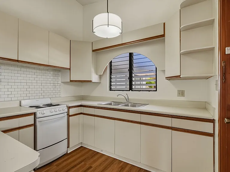 1135A Aikoo Pl — Photo 4