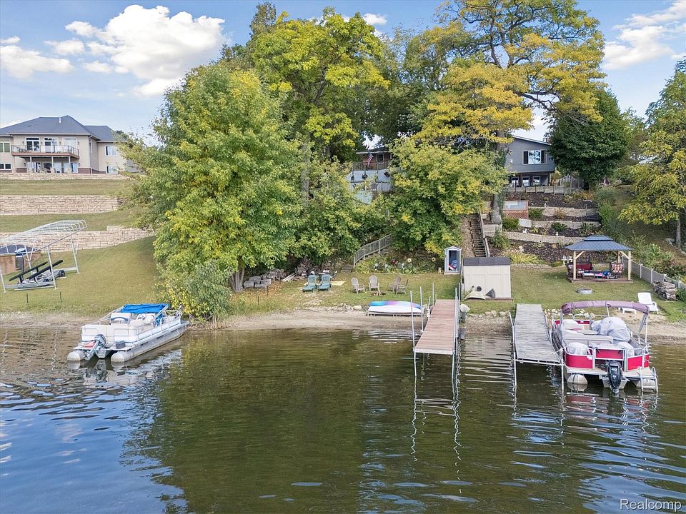 1st image of 4475 Harp Dr