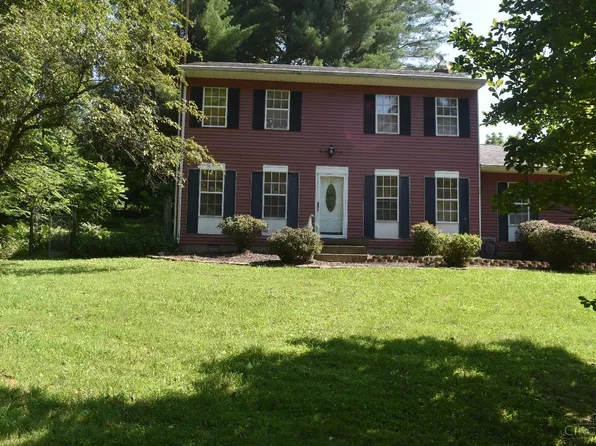 17150 Woodland Trl, Metamora, IN 47030