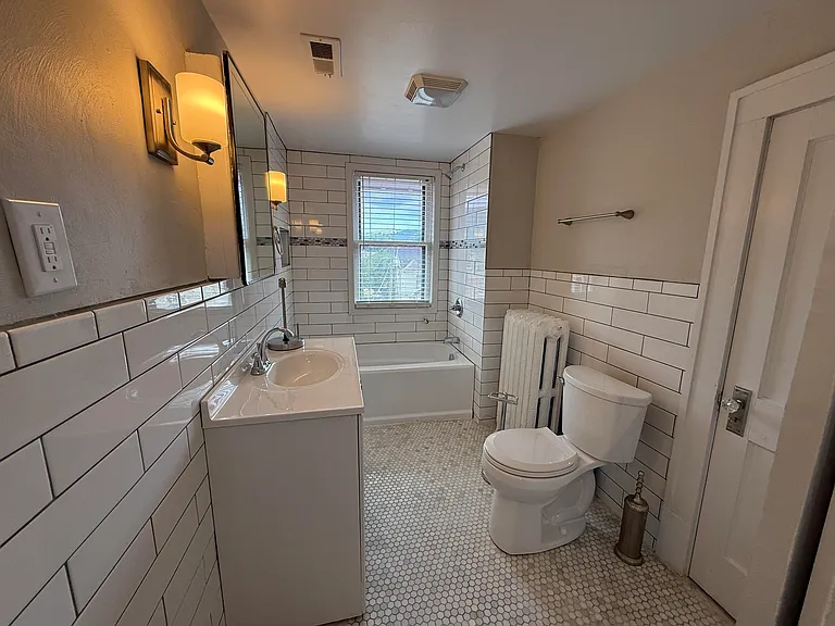 925 1st St SW — Photo 34