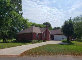 105 Spring Walk Dr NW, Cleveland, TN 37312