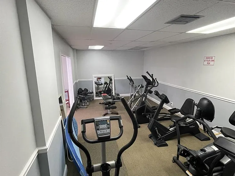 720 Orton Ave #607 — Photo 25