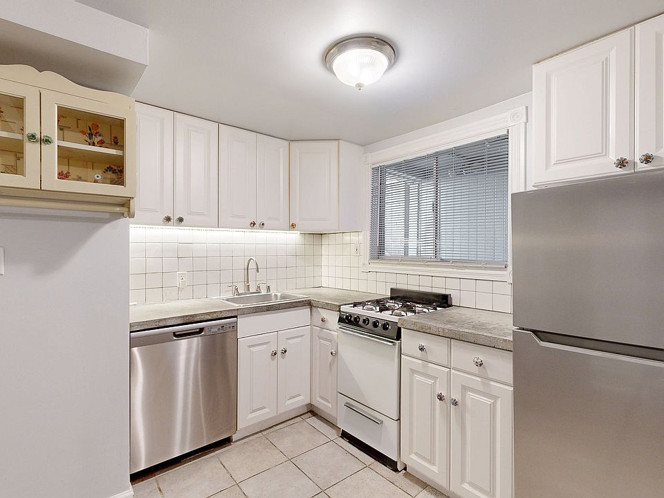 1st image of 1135 De Haro St