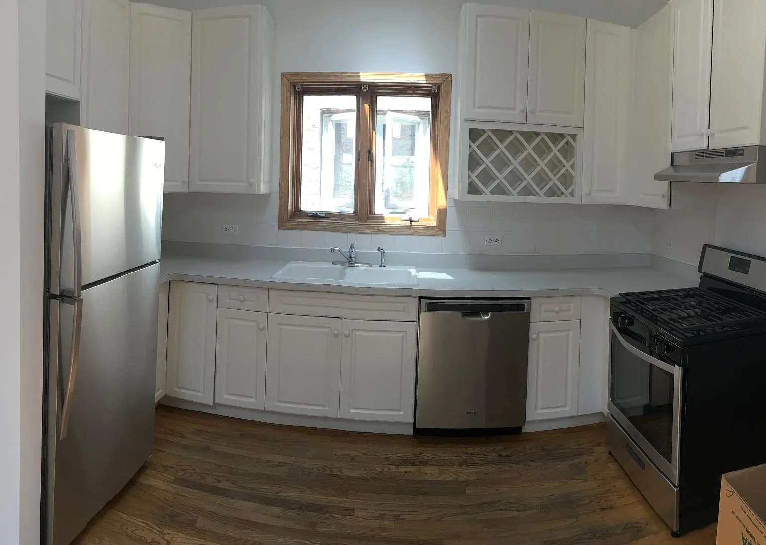 3 bed, 1500 sqft, $3,600 — Photo 4