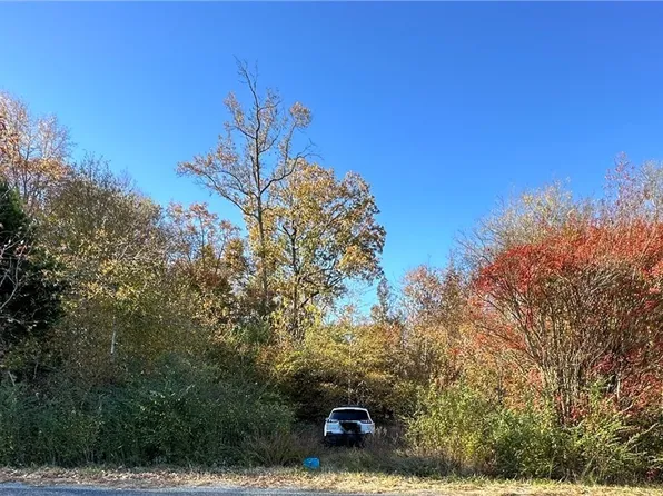 4929 Newland Rd, Warsaw, VA 22572