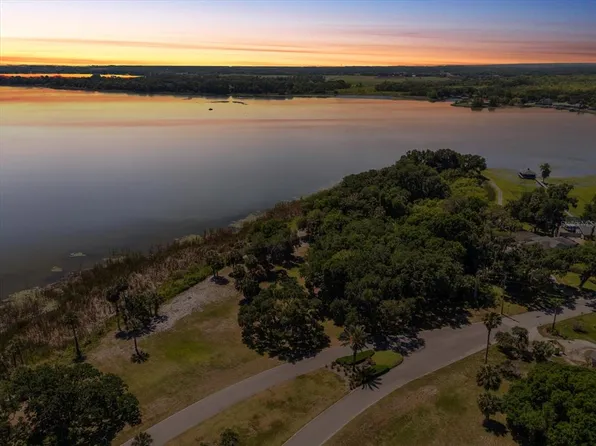 Deer Island Rd, Tavares, FL 32778