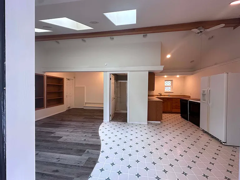 4048 SE Horstman Rd #2 — Photo 2