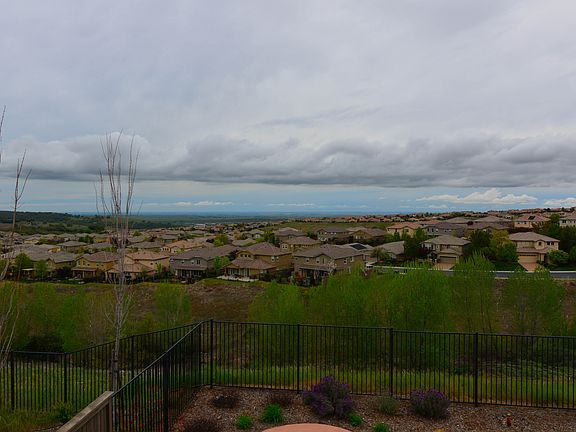 3rd image of 8040 Damico Dr