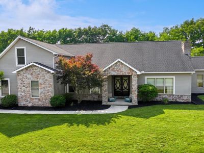 110 Brylea Dr, Mount Wolf, PA, 17347