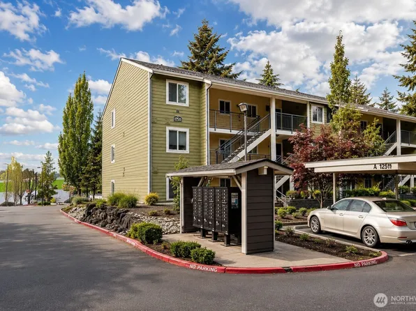 12511 SE 41st Place #A301, Bellevue, WA 98006