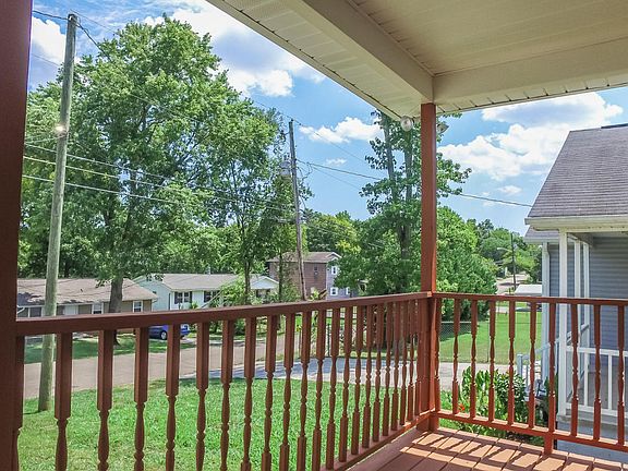 3rd image of 5013 Tenwood Dr