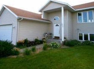 4014 Aspen Cir S, Rockford, MN 55373