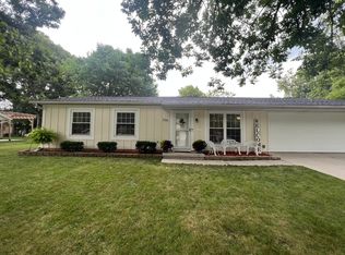 706 Magnolia St, Saint Marys, OH 45885