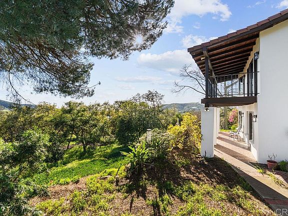 5th image of 710 Buena Creek Rd