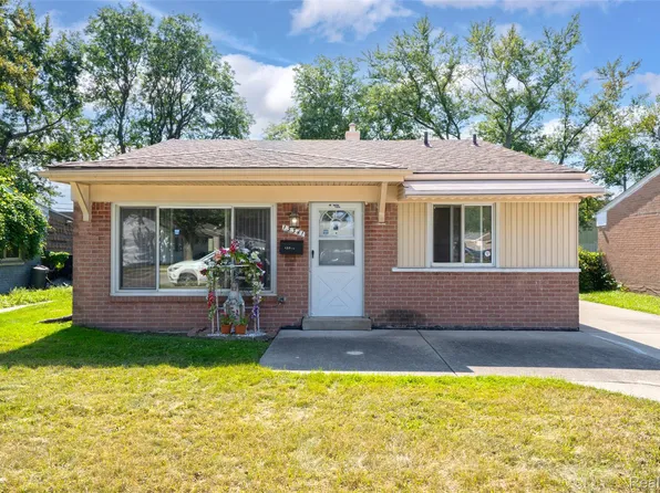 13341 Albany Ave, Oak Park, MI 48237