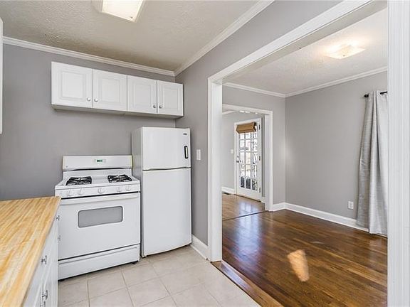 4th image of 312 Phillips Dr SE