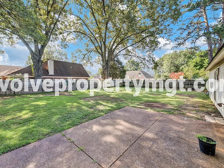 1170 Simmonsridge Dr — Photo 27