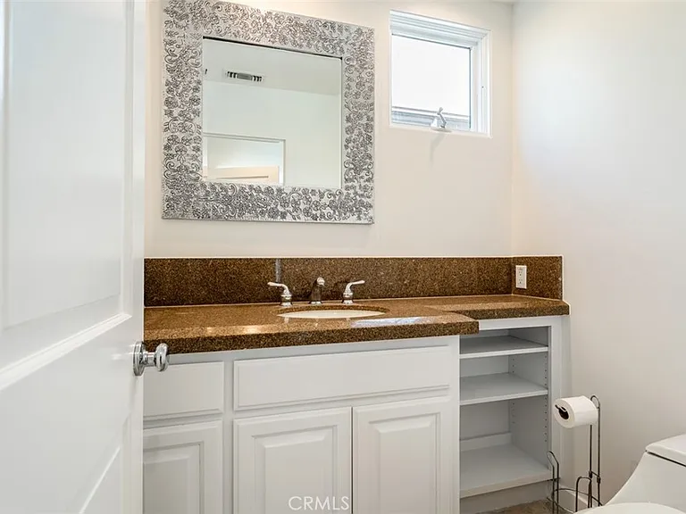 2830 2nd Ave — Photo 16