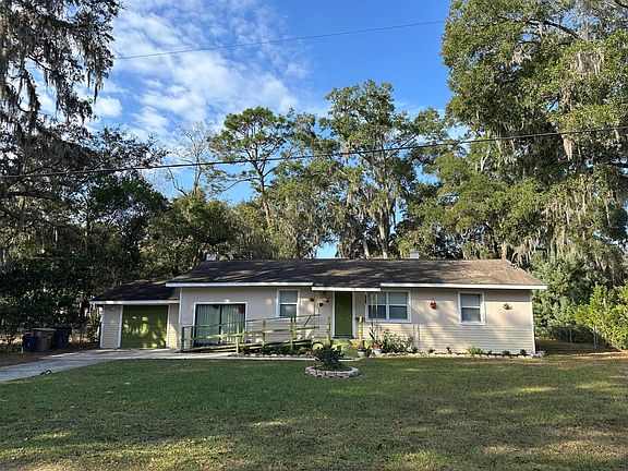 2nd image of 2620 NW 2nd Avenue