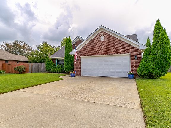 3rd image of 4409 Fairbairn Ct