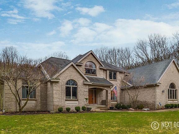 2nd image of 14901 Fairmount Ct