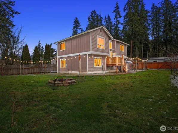 12808 E Macs Loop Road, Granite Falls, WA 98252