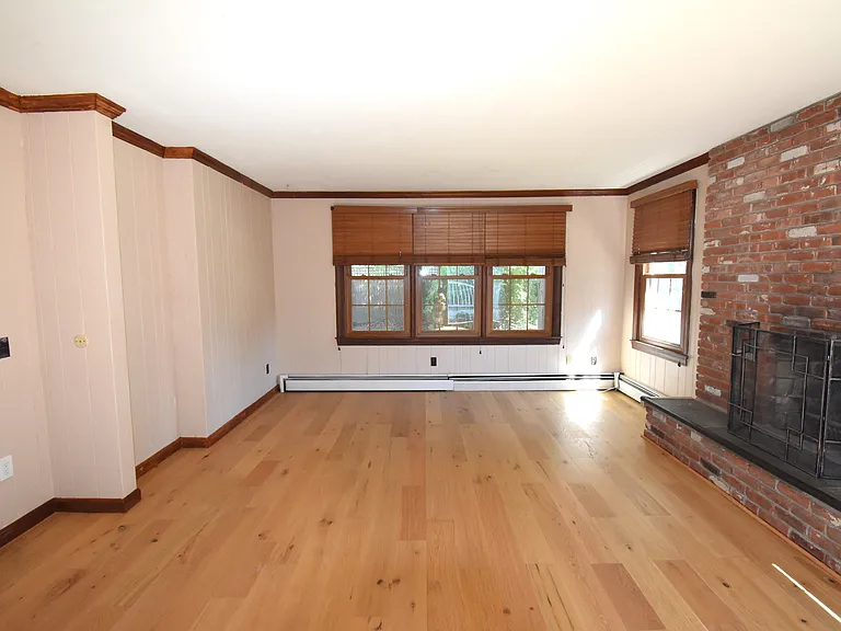 42 Kay Blvd — Photo 19