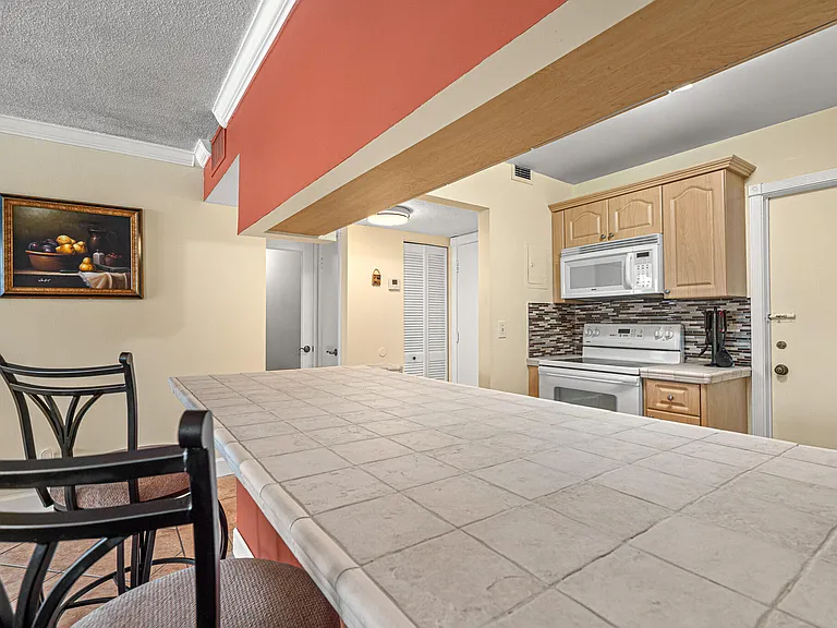 1801 S Ocean Dr #332 — Photo 50