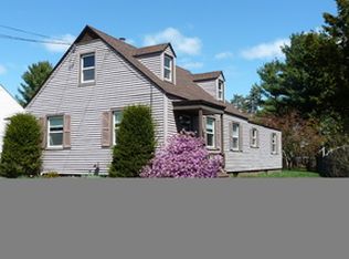 106 Crestmont Rd, Bangor, ME 04401