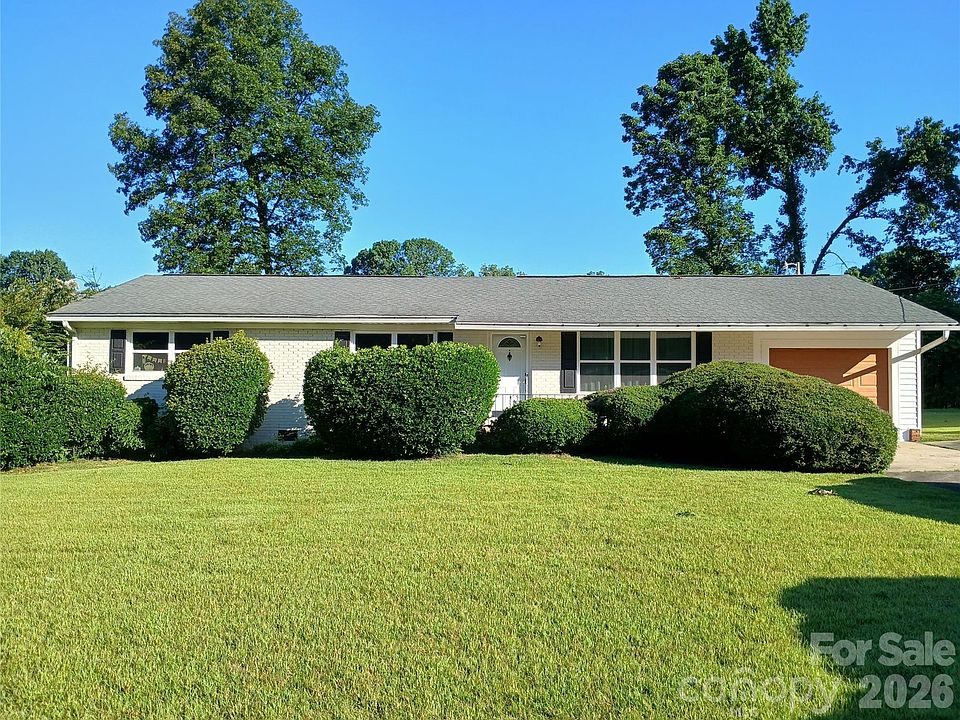 1st image of 4429 Dawnwood Dr