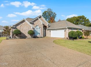 35 Serenade Cv, Jackson, TN 38305