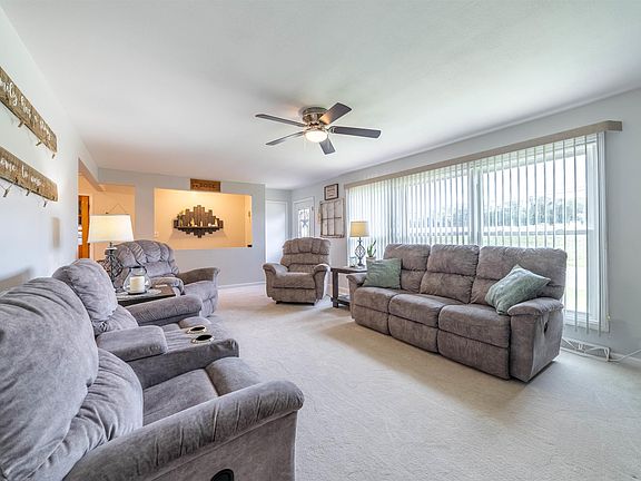 2nd image of 2637 Wisman Ln