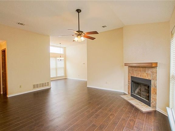 2nd image of 1357 Todd Dr