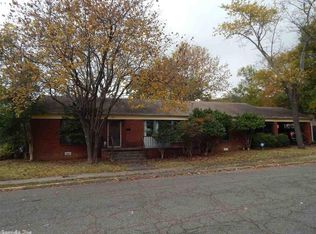 800 Rector St, Hot Springs National Park, AR 71913