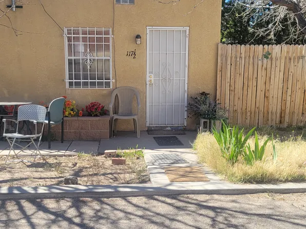 117 1/2 Edith Blvd SE #1, Albuquerque, NM 87102