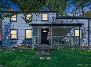 878 Macopin Rd, West Milford, NJ 07480