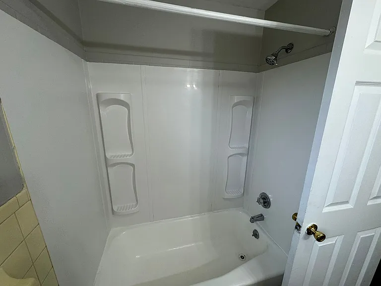 451 Main St #4A — Photo 4