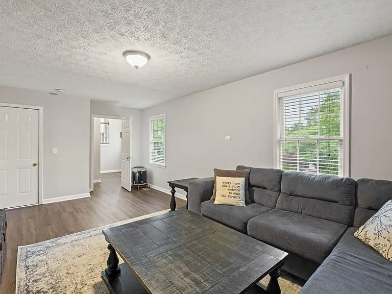 122 Brookhaven Ln — Photo 23
