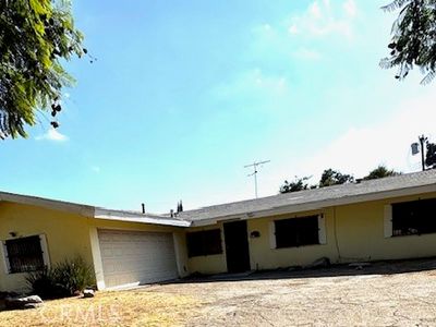 11377 Gladstone Ave, Sylmar, CA, 91342