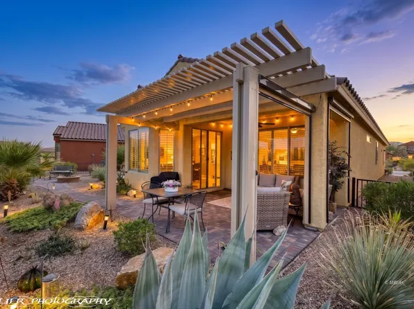 1147 Cherry Blossom Way, Mesquite, NV 89034
